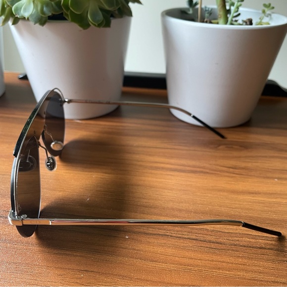 HOST PICK⭐️Authentic DiorEvolution Sunglasses Black and Silver - Picture 14 of 16